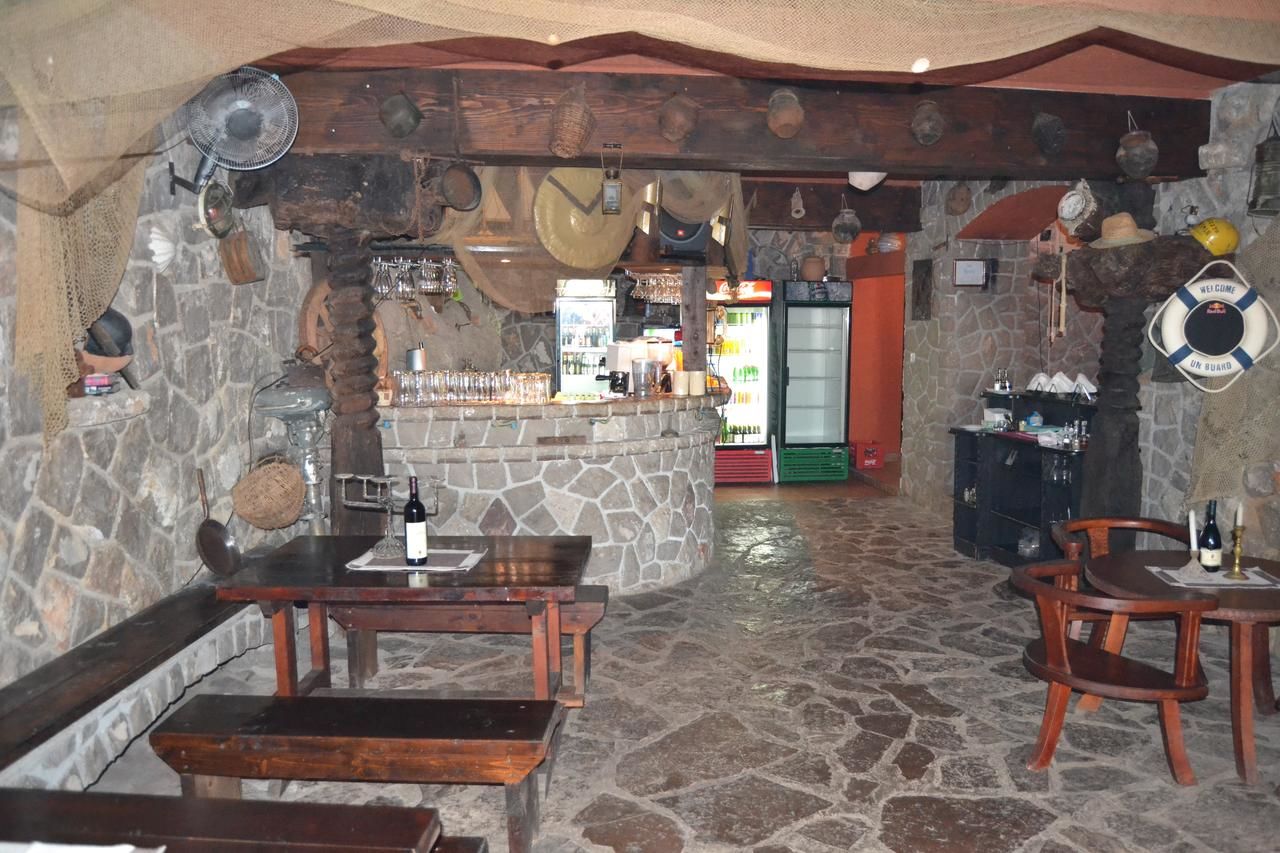 Апарт-отели Aparthotel David Добра-Вода-44