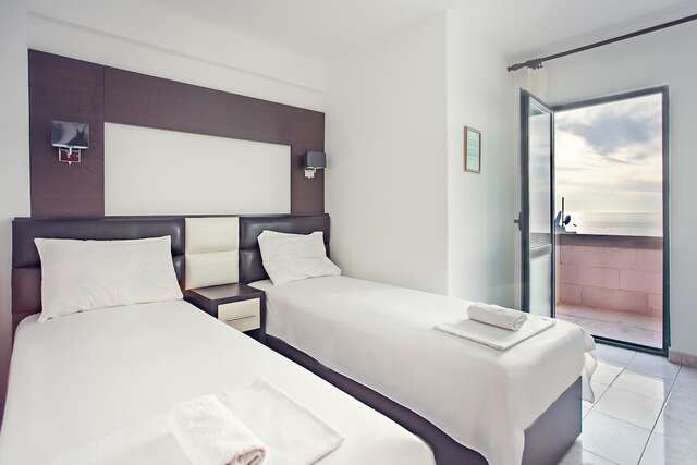 Апарт-отели Aparthotel David Добра-Вода-36